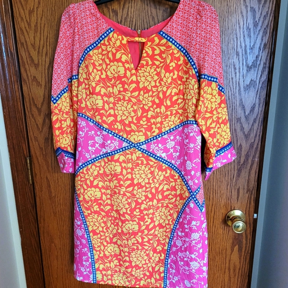 VGC/ LAUNDRY DRESS